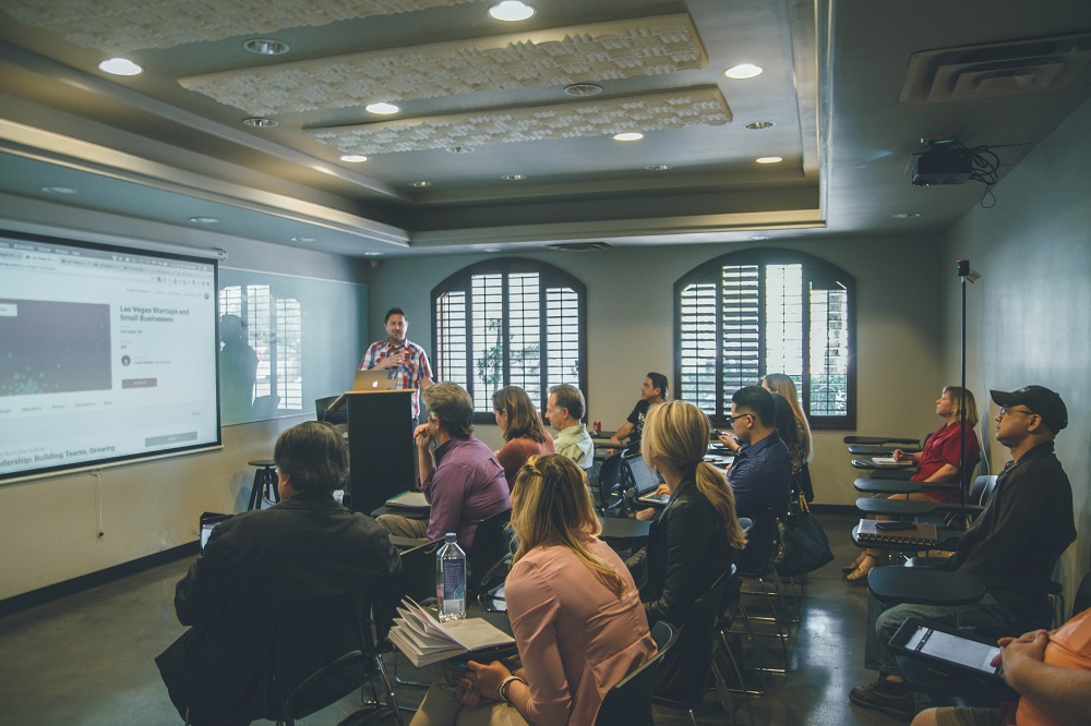 A Comprehensive Guide for Building A Mentoring Program